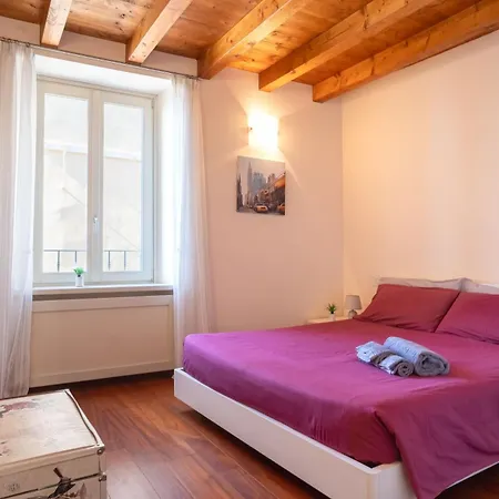 Luce Apartment *
