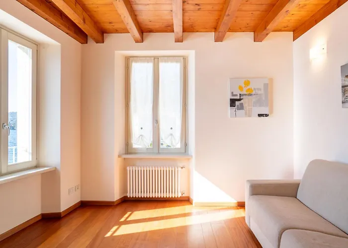 Luce Lägenhet Gargnano