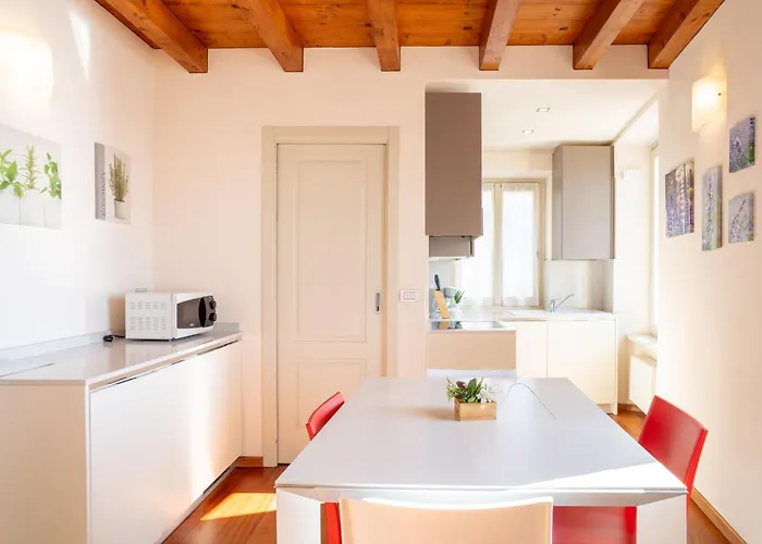 Luce Apartment Gargnano